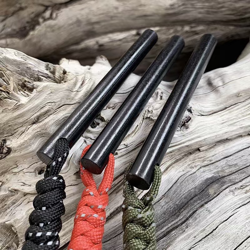 Outdoor Survival Fire Starter  - огляд і ціна Ferro Rod Striker