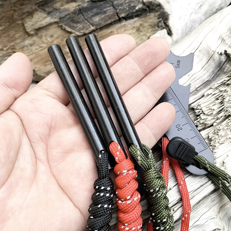 Bear Grylls Fire Starter Outdo - огляд і ціна Ferro Rod Striker